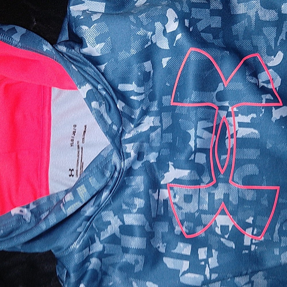 Under Armour Neon & Navy.Hoodie YL